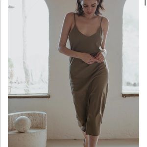 Ozma Bias Slip Dress, Silk Noil Olive size Small
